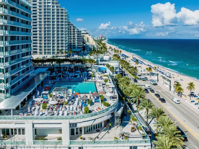 2-bedroom condo for sale in Fort Lauderdale - 3101 Bayshore Dr 805 - MondialRealty