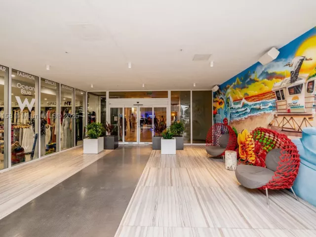 2-bedroom condo for sale in Fort Lauderdale - 3101 Bayshore Dr 805 - MondialRealty