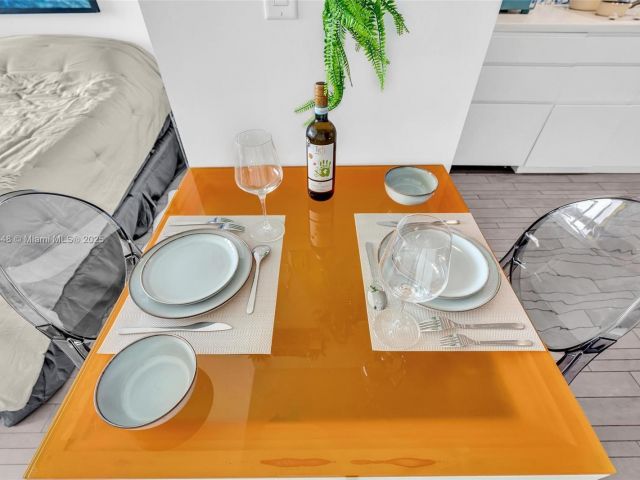 Apartment for rent  Unit #1019 - photo 6425942