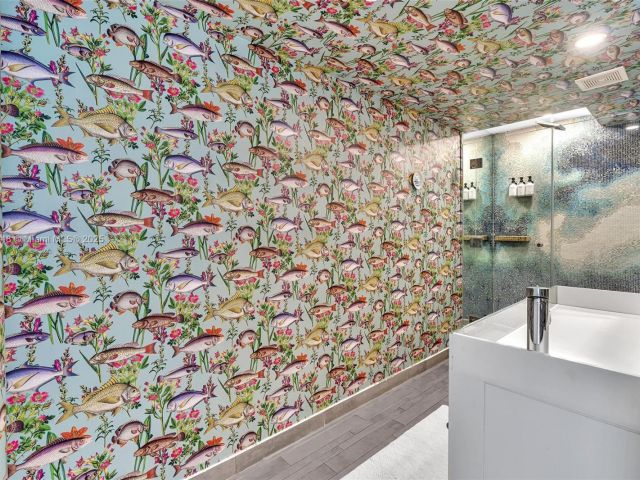 Apartment for rent  Unit #1019 - photo 6425947