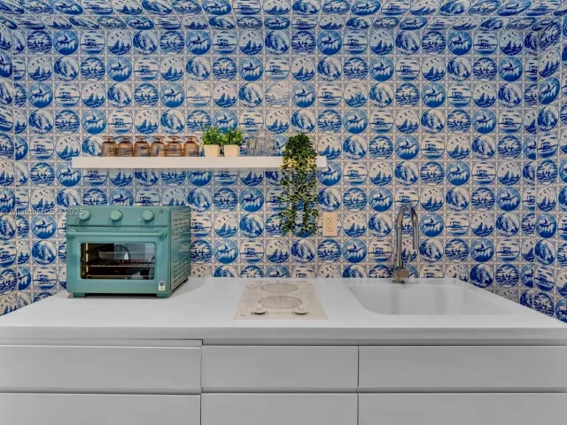 condo for rent in Miami Beach - 1100 West Ave 1019 - MondialRealty