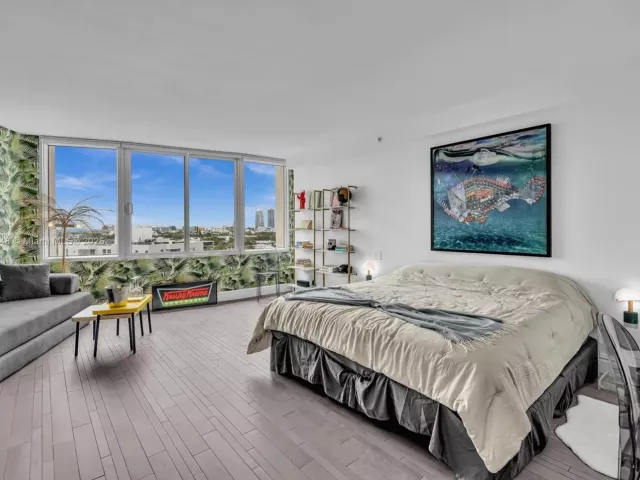 condo for rent in Miami Beach - 1100 West Ave 1019 - MondialRealty