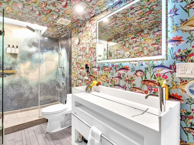 condo for rent in Miami Beach - 1100 West Ave 1019 - MondialRealty