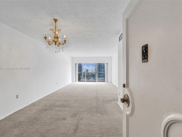 2-bedroom condo for sale in Hallandale Beach - 1965 S Ocean Dr 7K - MondialRealty