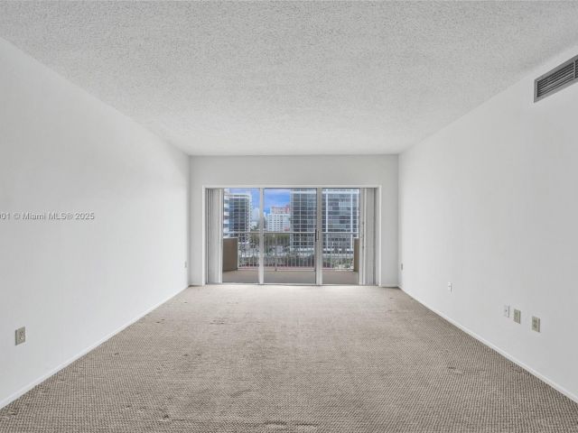 2-bedroom condo for sale in Hallandale Beach - 1965 S Ocean Dr 7K - MondialRealty