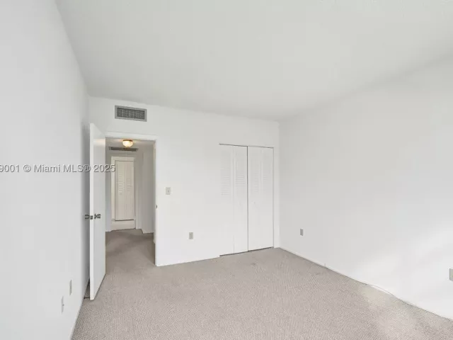 2-bedroom condo for sale in Hallandale Beach - 1965 S Ocean Dr 7K - MondialRealty