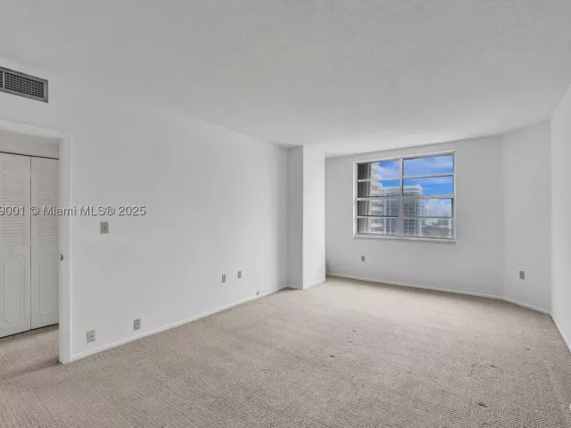 2-bedroom condo for sale in Hallandale Beach - 1965 S Ocean Dr 7K - MondialRealty