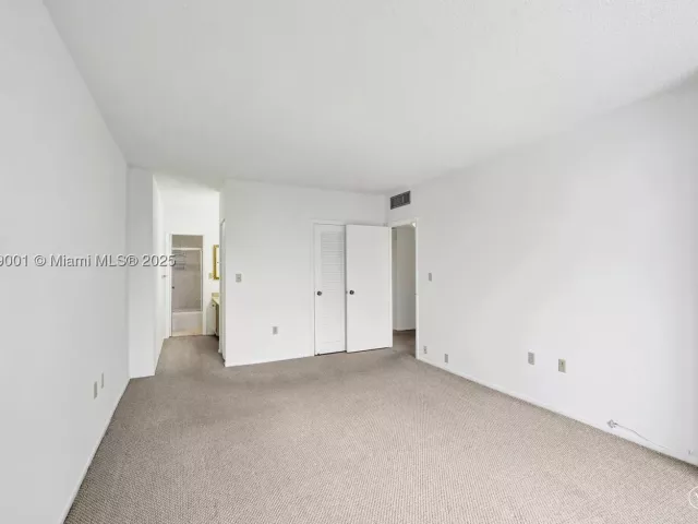 2-bedroom condo for sale in Hallandale Beach - 1965 S Ocean Dr 7K - MondialRealty