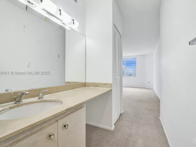 2-bedroom condo for sale in Hallandale Beach - 1965 S Ocean Dr 7K - MondialRealty
