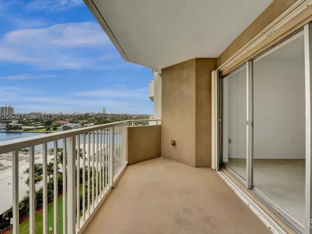 2-bedroom condo for sale in Hallandale Beach - 1965 S Ocean Dr 7K - MondialRealty