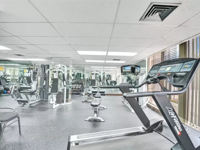 2-bedroom condo for sale in Hallandale Beach - 1965 S Ocean Dr 7K - MondialRealty