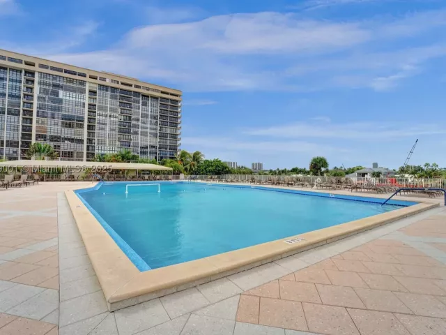 2-bedroom condo for sale in Hallandale Beach - 1965 S Ocean Dr 7K - MondialRealty