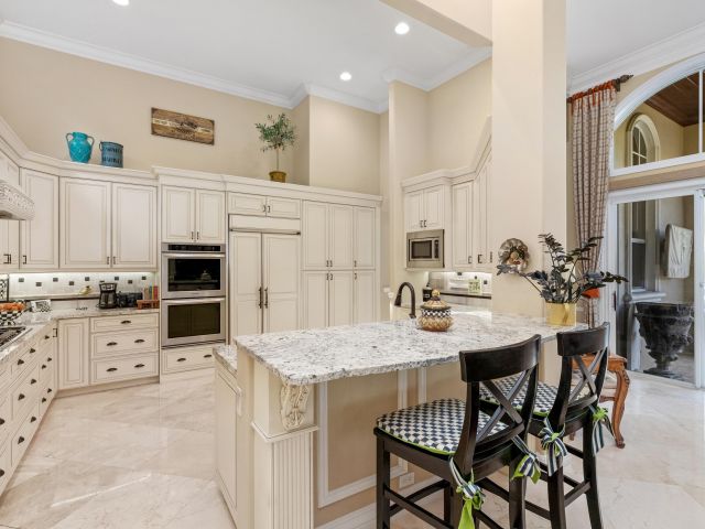 Home for sale at 780 NE Orchid Bay Drive - photo 6426291