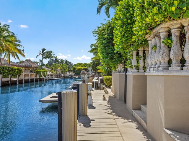 Home for sale at 780 NE Orchid Bay Drive - photo 6426301