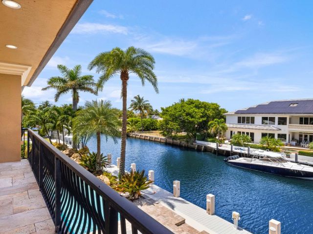 Home for sale at 929 Banyan Drive - photo 6427595