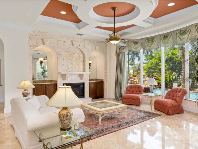 Home for sale at 929 Banyan Drive - photo 6427607