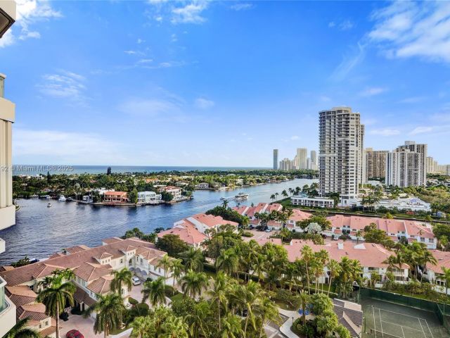 Apartment for rent  Unit #1403 - photo 6838747