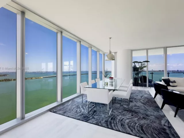 4-bedroom condo for rent in Miami - 700 NE 26th Ter 2601 - MondialRealty
