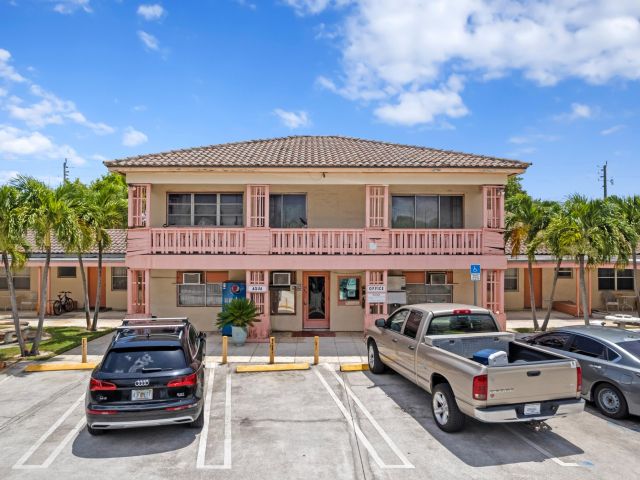 Home for sale at 7800 S Dixie Highway - photo 6430269