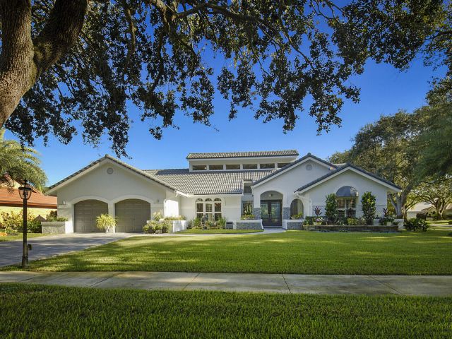 Home for sale at 2155 Rabbit Hollowe Circle - photo 6430409