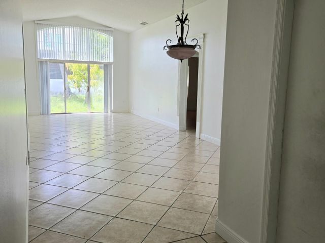 Home for rent at 16514 NW 3rd Street - photo 6814637