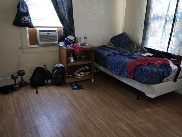 Home for sale at 833 30th Court - photo 6491361