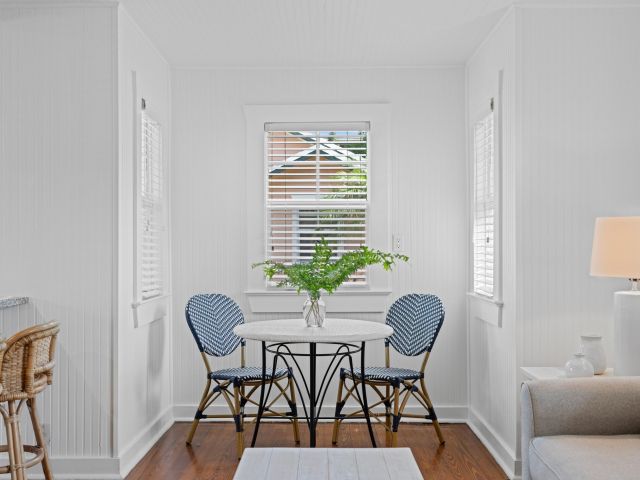 Home for rent at 122 SE 7th Avenue - photo 6430451