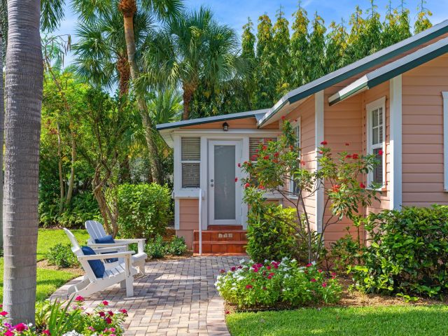 Home for rent at 122 SE 7th Avenue - photo 6430458