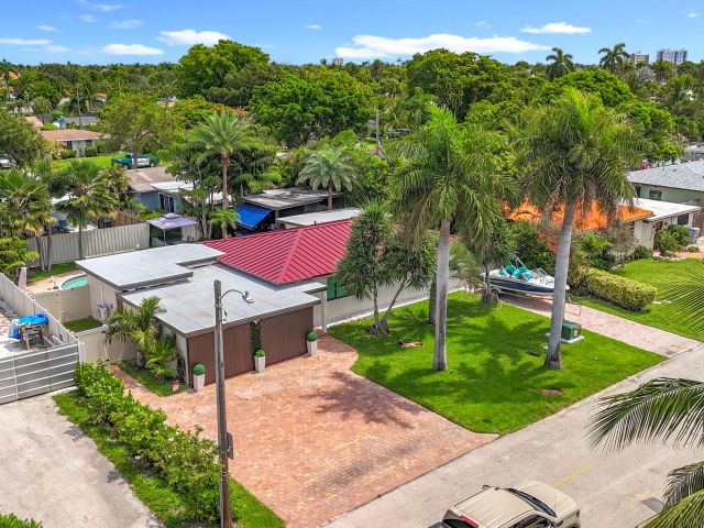 Home for sale at 2601 NE 18th Street - photo 6450779