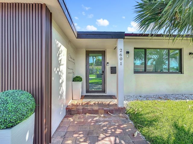 Home for sale at 2601 NE 18th Street - photo 6450783