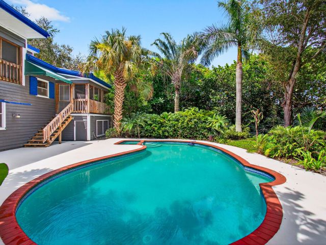 Home for sale at 420 Santa Fe Road - photo 6432245