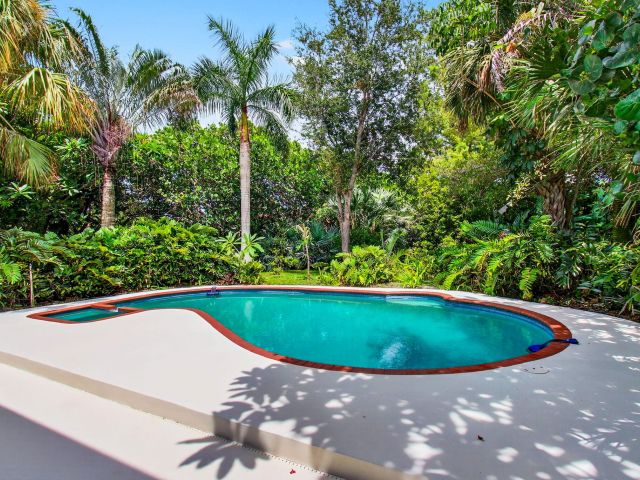 Home for sale at 420 Santa Fe Road - photo 6432247