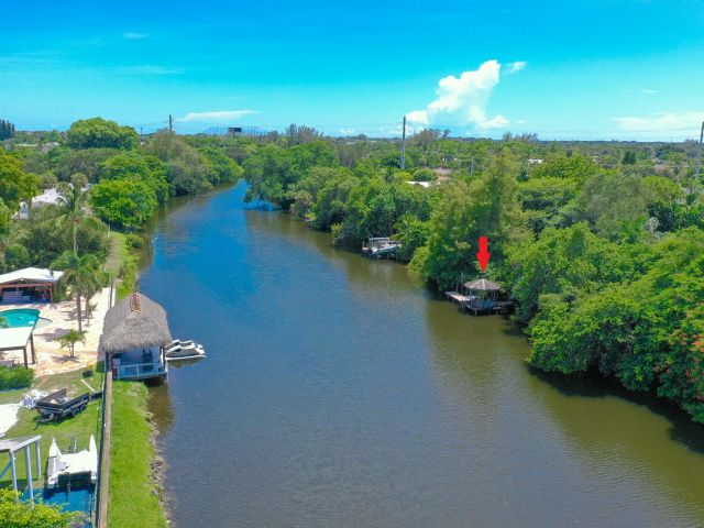 Home for sale at 420 Santa Fe Road - photo 6432248