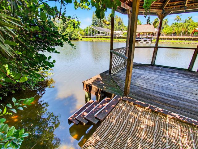 Home for sale at 420 Santa Fe Road - photo 6432250