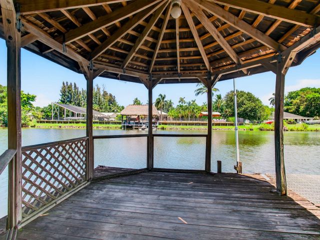 Home for sale at 420 Santa Fe Road - photo 6432251