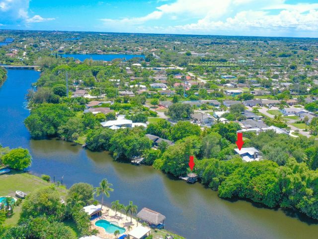 Home for sale at 420 Santa Fe Road - photo 6432259