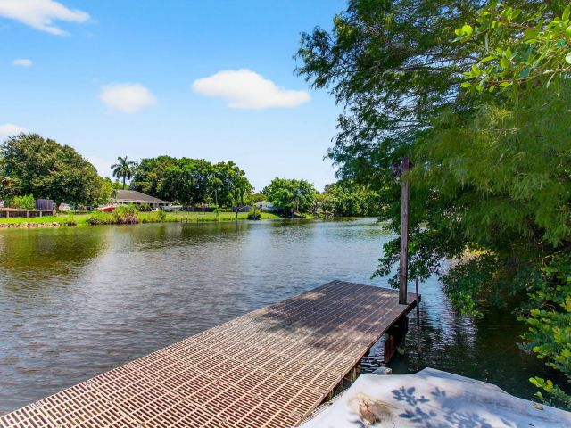 Home for sale at 420 Santa Fe Road - photo 6432261