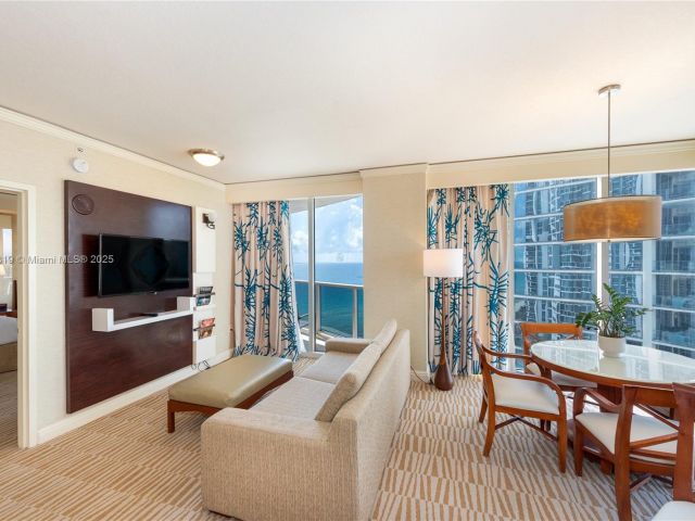 Apartment for sale  Unit #1214- 1215 - photo 6433515