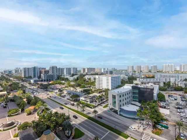 2-bedroom condo for sale in Sunny Isles Beach - 18001 Collins Ave 1214- 1215 - MondialRealty