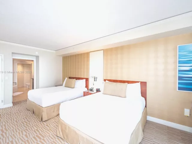 2-bedroom condo for sale in Sunny Isles Beach - 18001 Collins Ave 1214- 1215 - MondialRealty