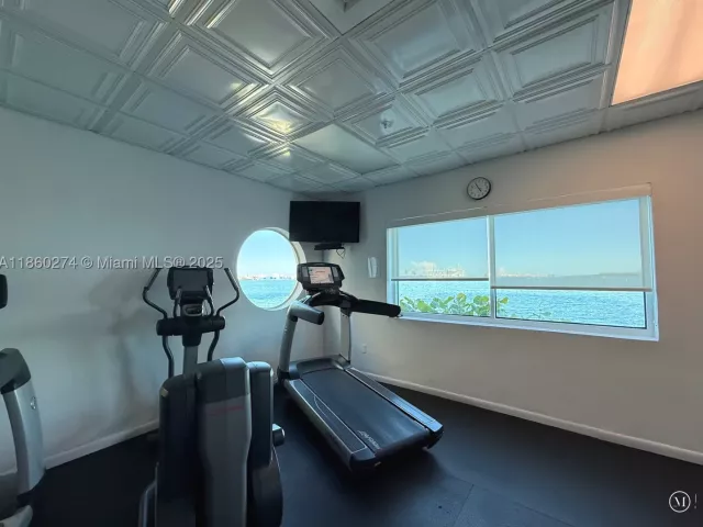 2-bedroom condo for rent in Miami - 800 Claughton Island Dr 703 - MondialRealty