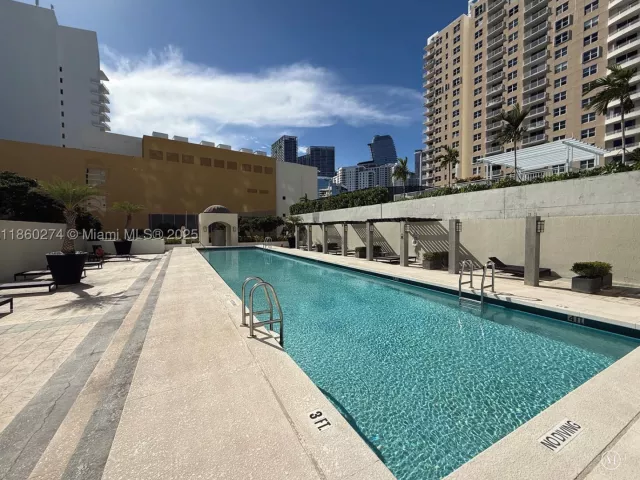 2-bedroom condo for rent in Miami - 800 Claughton Island Dr 703 - MondialRealty
