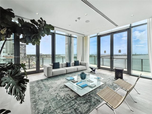 Apartment for sale  Unit #1504 - photo 6435568