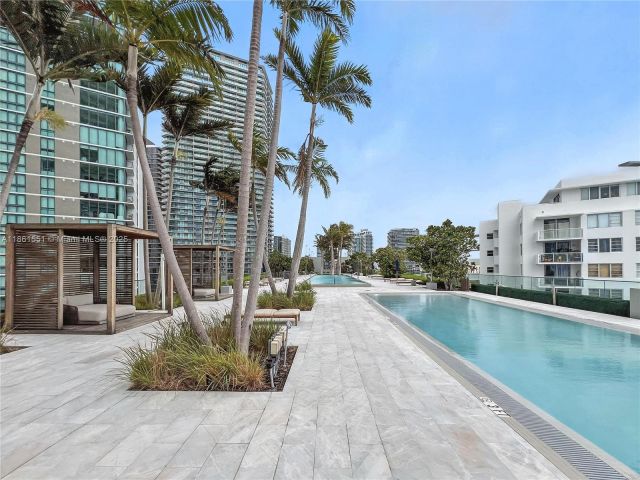 Apartment for sale  Unit #1504 - photo 6435572