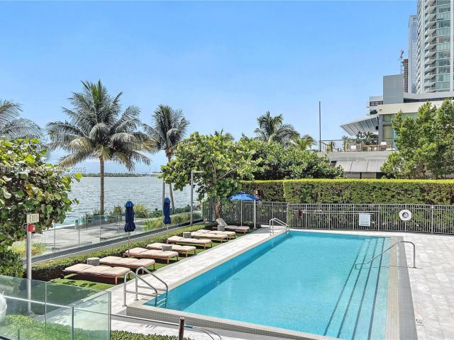 Apartment for sale  Unit #1504 - photo 6435573