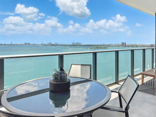 Apartment for sale  Unit #1504 - photo 6435574