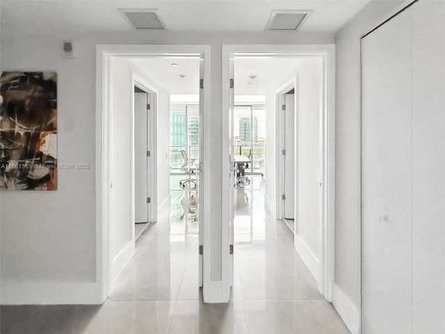 Apartment for sale  Unit #1504 - photo 6435577