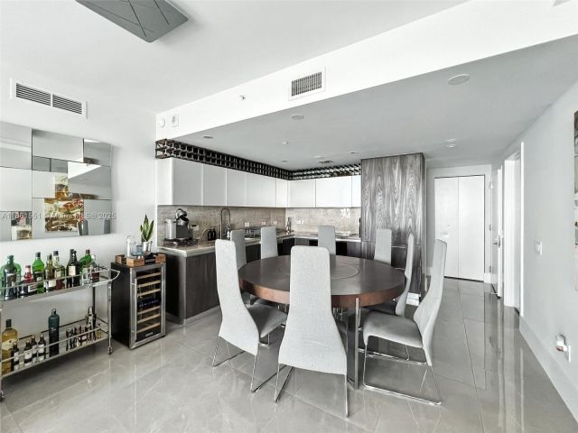 Apartment for sale  Unit #1504 - photo 6435578