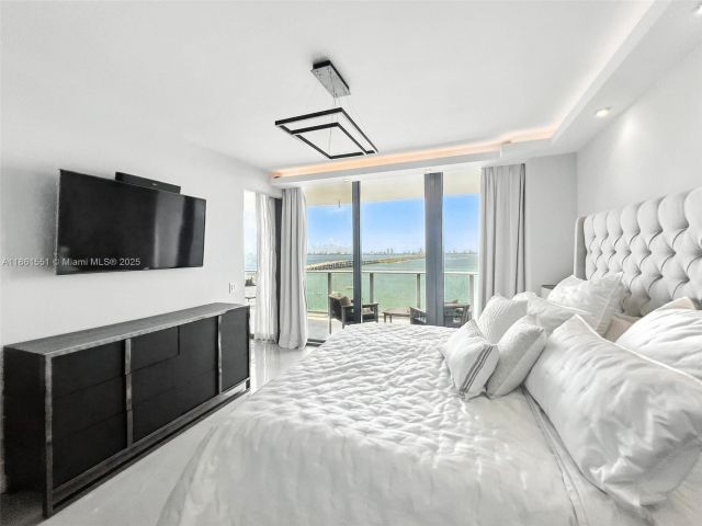 Apartment for sale  Unit #1504 - photo 6435579