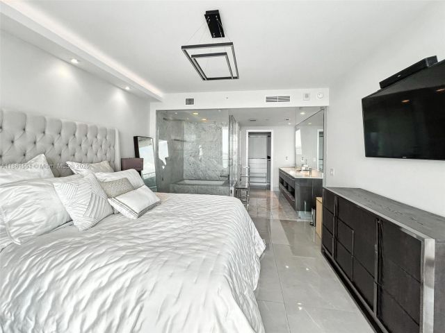 Apartment for sale  Unit #1504 - photo 6435582